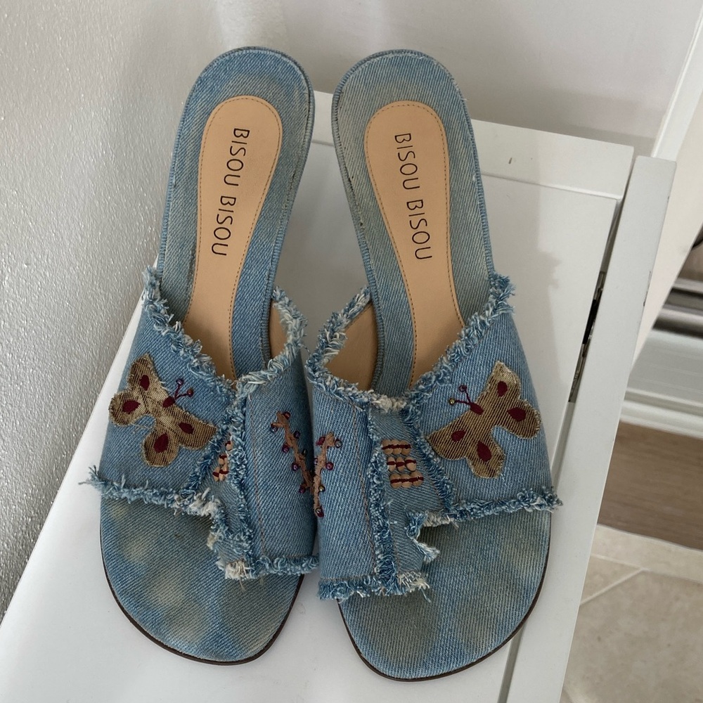 Bisou Bisou Denim Mules with Butterfly Embroidery